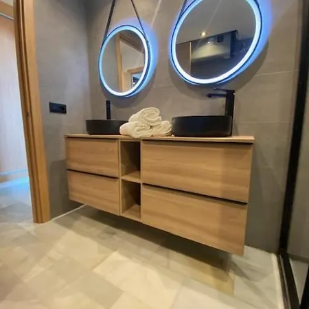 Apartment Luxury Seaview Puerto Banus Marbella